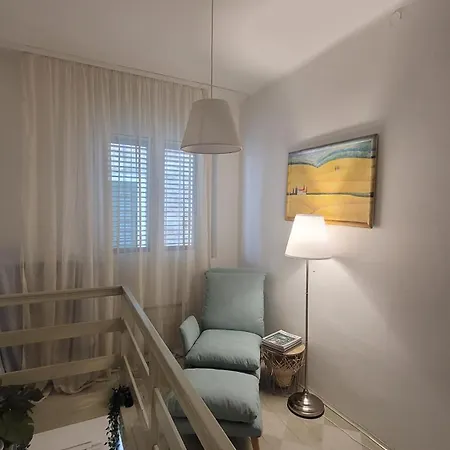 Duplex In The Center Of Jelsa, Hvar Feriehus *
